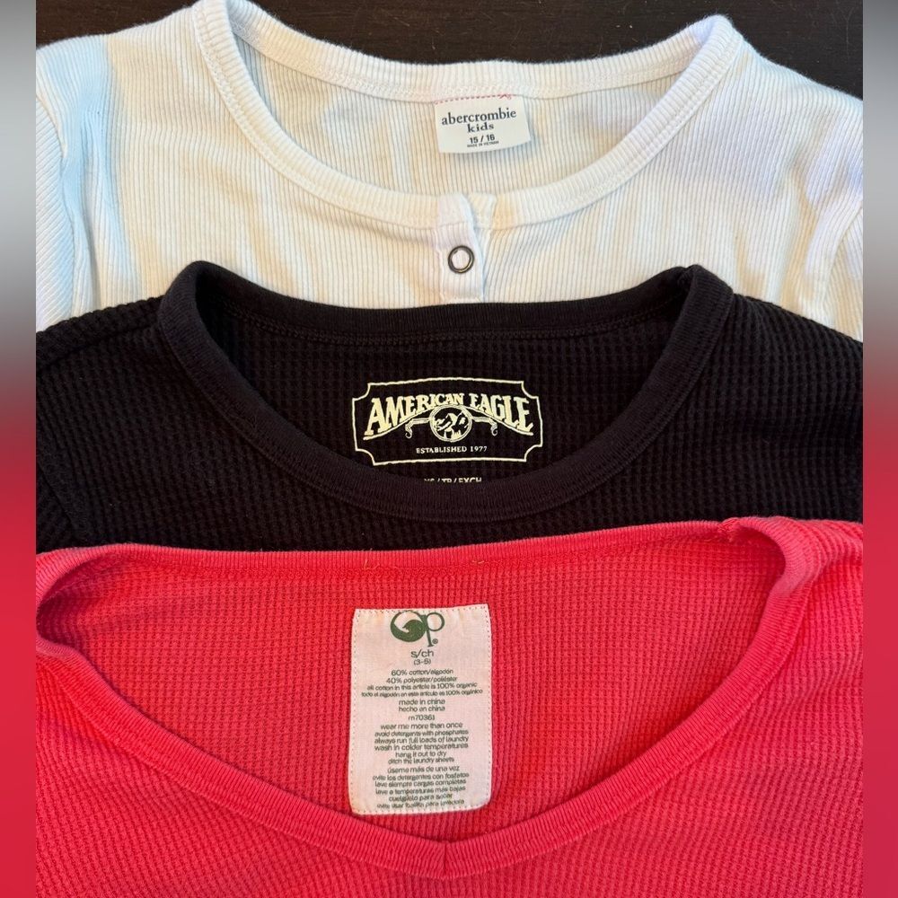 Bundle Girls long sleeve tee shirts size 15-16 women’s XS